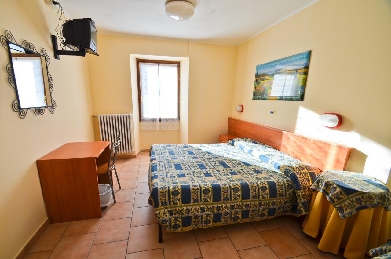 Hotel Miramonti Claviere Exterior foto